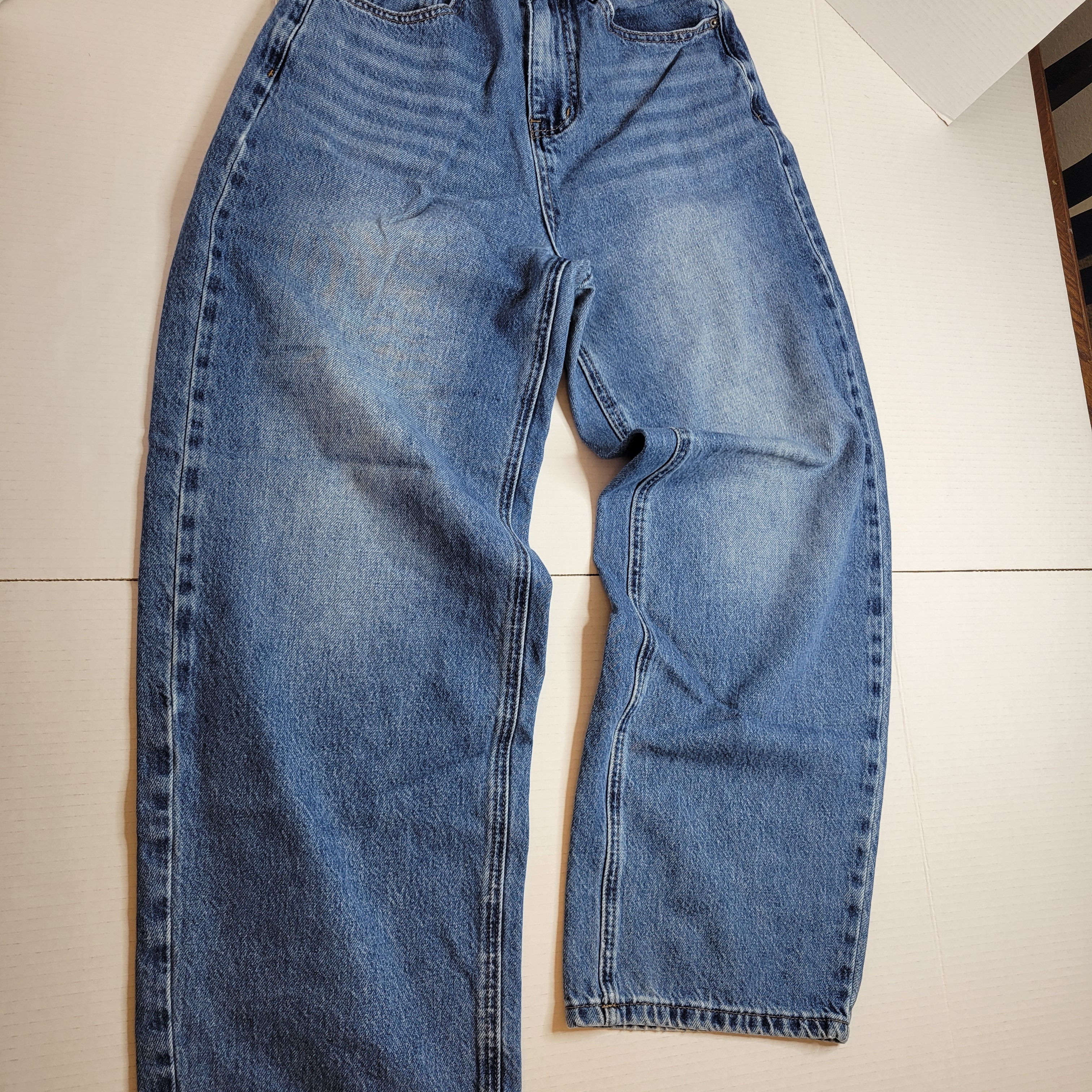 Ken Studio American Retro Blue Straight Jeans.